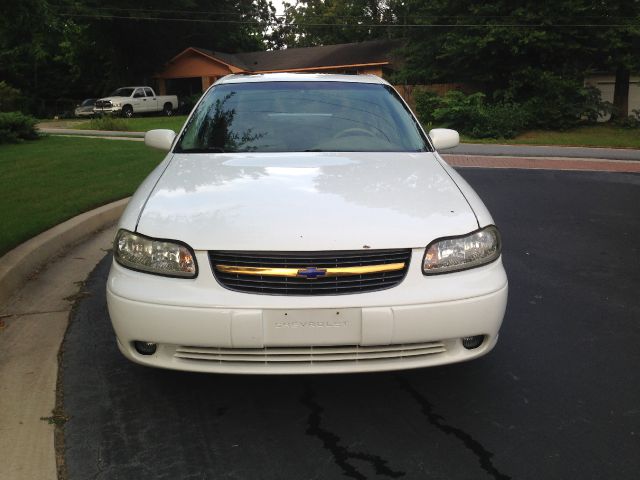 Chevrolet Malibu 2002 photo 1