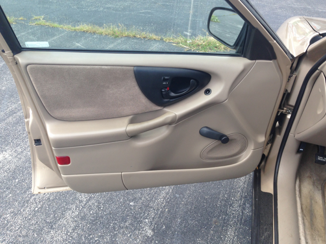 Chevrolet Malibu 2002 photo 1