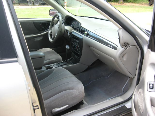 Chevrolet Malibu 2002 photo 3