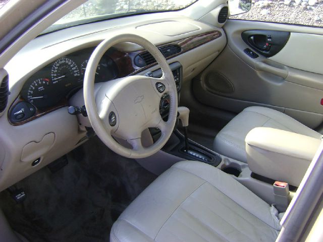 Chevrolet Malibu 2002 photo 4