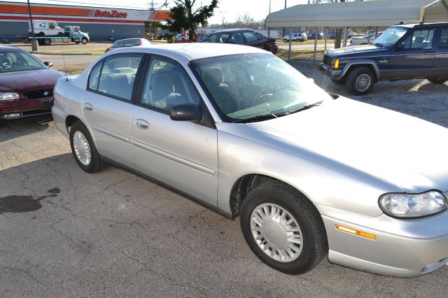 Chevrolet Malibu 2002 photo 3