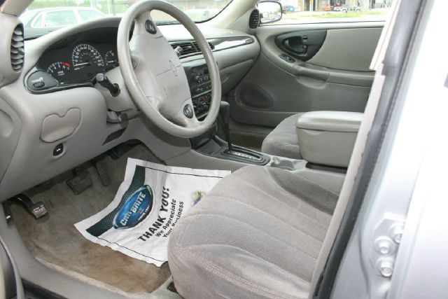 Chevrolet Malibu 2003 photo 3