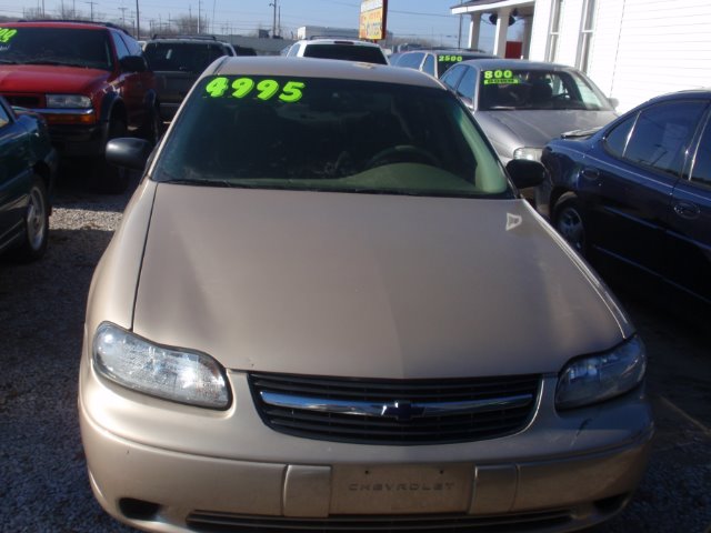 Chevrolet Malibu 2003 photo 2