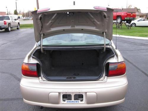 Chevrolet Malibu 2003 photo 5