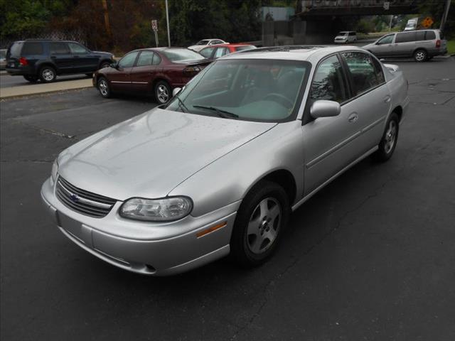 Chevrolet Malibu 2003 photo 3