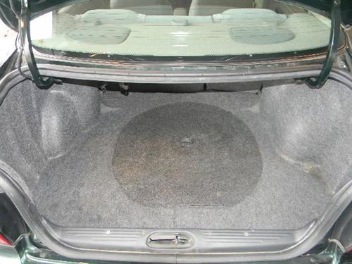 Chevrolet Malibu 2003 photo 2