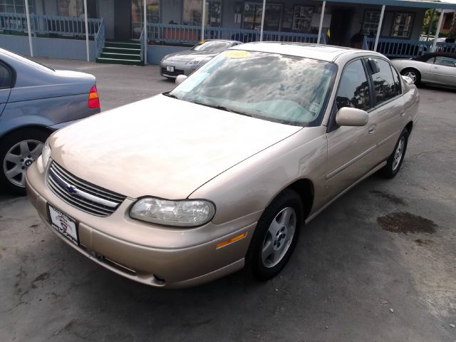 Chevrolet Malibu 2003 photo 1