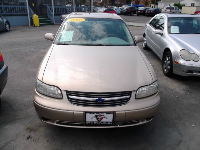 Chevrolet Malibu 2003 photo 2