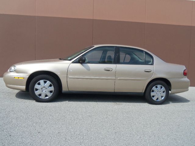 Chevrolet Malibu Base Sedan