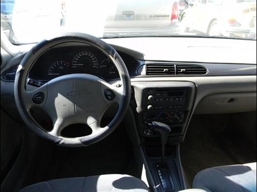 Chevrolet Malibu 2003 photo 1