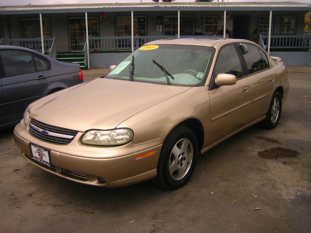 Chevrolet Malibu 2003 photo 3