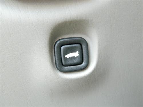 Chevrolet Malibu 2003 photo 3