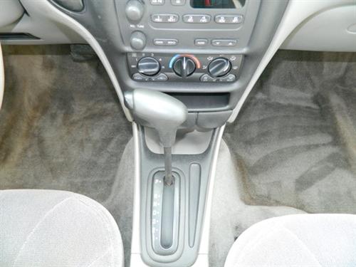 Chevrolet Malibu 2003 photo 4