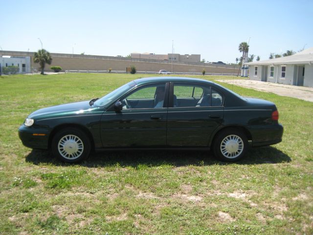 Chevrolet Malibu 2003 photo 3