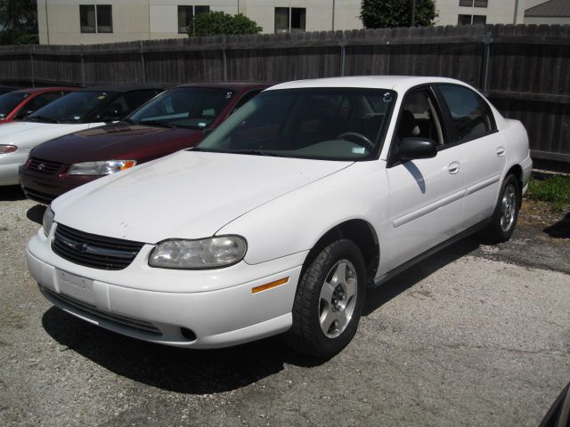 Chevrolet Malibu Base Sedan