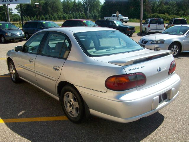 Chevrolet Malibu 2003 photo 1