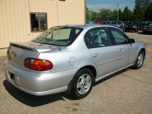 Chevrolet Malibu 2003 photo 2