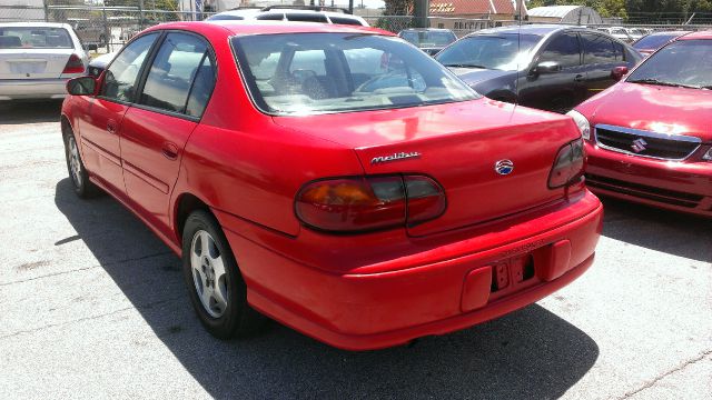 Chevrolet Malibu Base Sedan