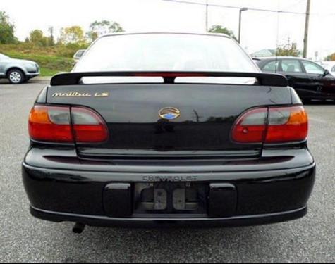 Chevrolet Malibu 2003 photo 2