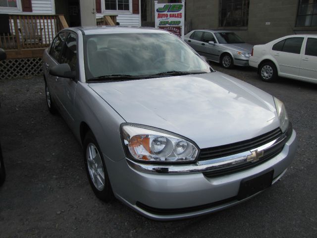 Chevrolet Malibu 2004 photo 1
