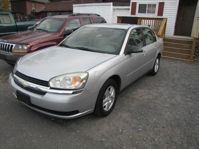 Chevrolet Malibu 2004 photo 4