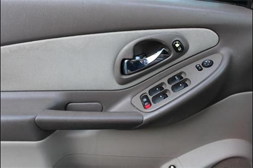 Chevrolet Malibu 2004 photo 1