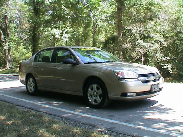 Chevrolet Malibu 2004 photo 1