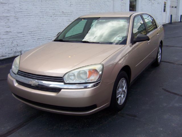 Chevrolet Malibu 2004 photo 3