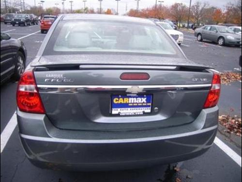 Chevrolet Malibu 2004 photo 4