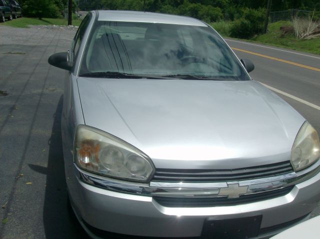 Chevrolet Malibu 2004 photo 0
