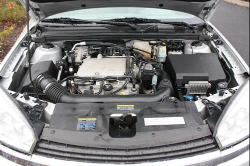 Chevrolet Malibu 2004 photo 3