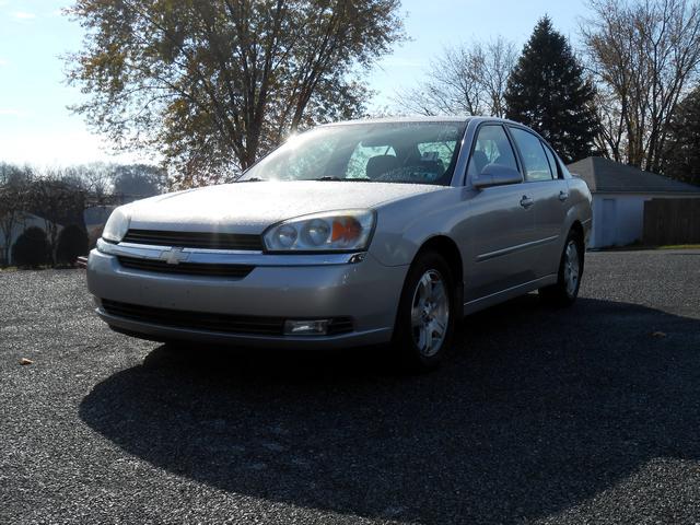 Chevrolet Malibu 2004 photo 3