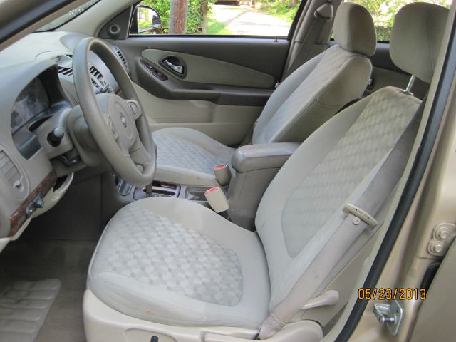 Chevrolet Malibu 2004 photo 12