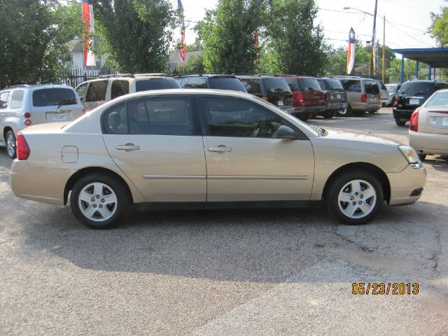 Chevrolet Malibu 2004 photo 20