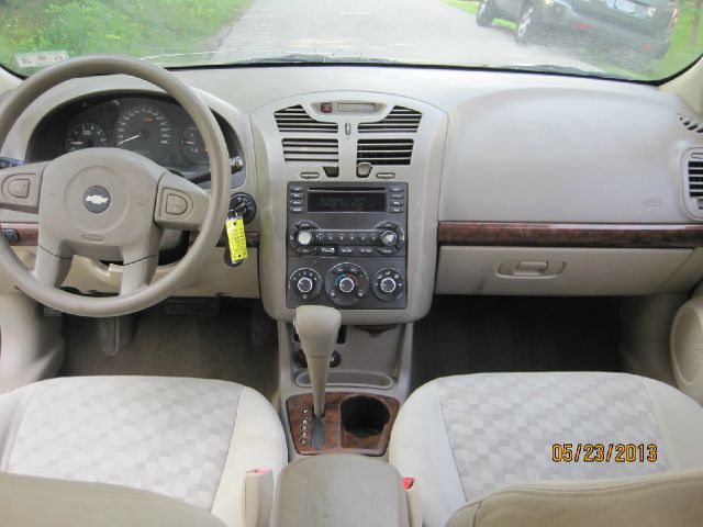 Chevrolet Malibu 2004 photo 27