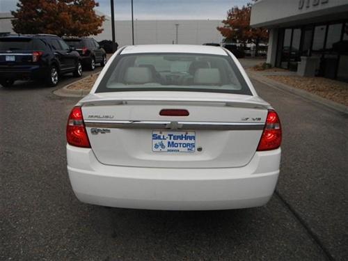 Chevrolet Malibu 2004 photo 5