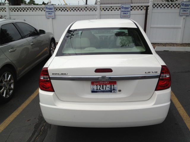 Chevrolet Malibu 2004 photo 1