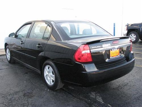 Chevrolet Malibu 2004 photo 4