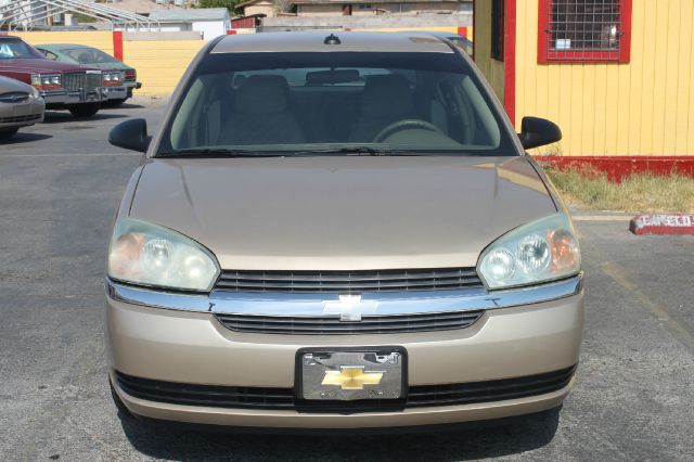 Chevrolet Malibu 2004 photo 1