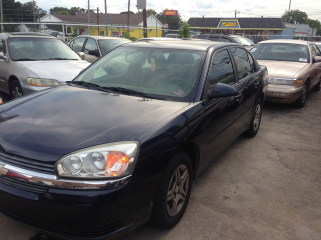 Chevrolet Malibu 2004 photo 3