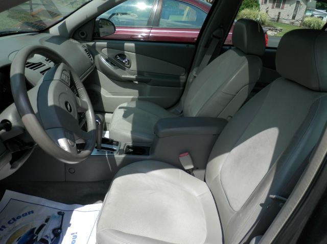 Chevrolet Malibu 2004 photo 1