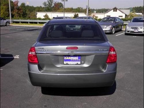Chevrolet Malibu 2004 photo 3