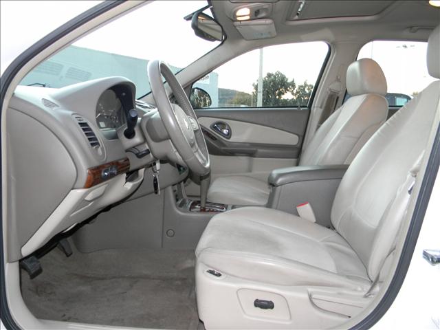 Chevrolet Malibu 2004 photo 3