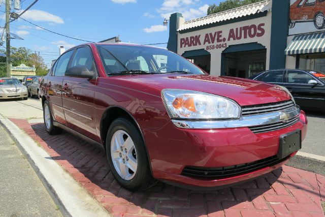 Chevrolet Malibu 2004 photo 1