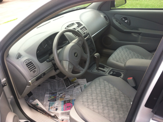 Chevrolet Malibu Base Sedan