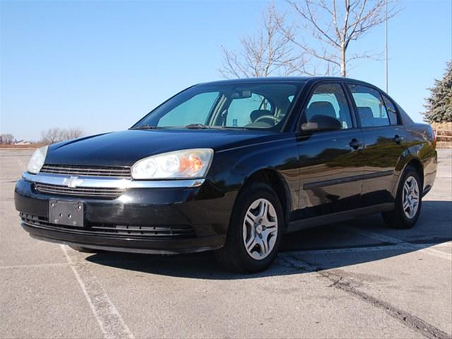 Chevrolet Malibu 2004 photo 3