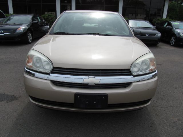 Chevrolet Malibu 2004 photo 3