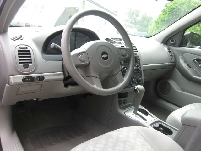 Chevrolet Malibu 4dr Wgn GLS Auto Sedan