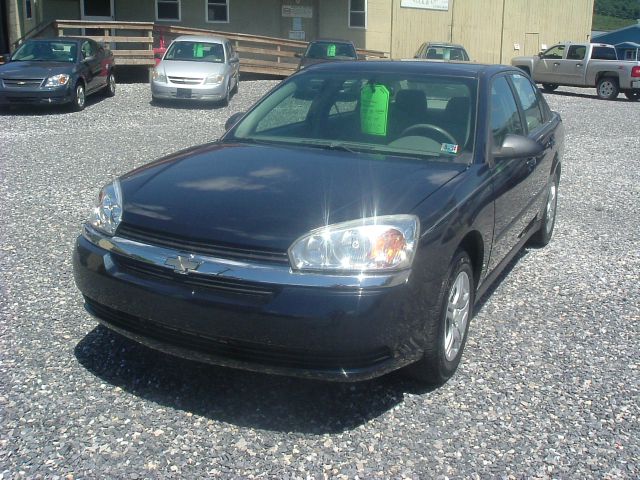 Chevrolet Malibu Base Sedan