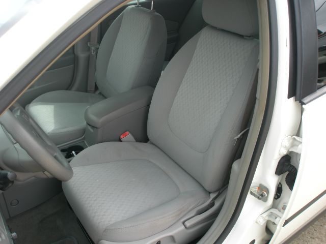Chevrolet Malibu 2005 photo 13